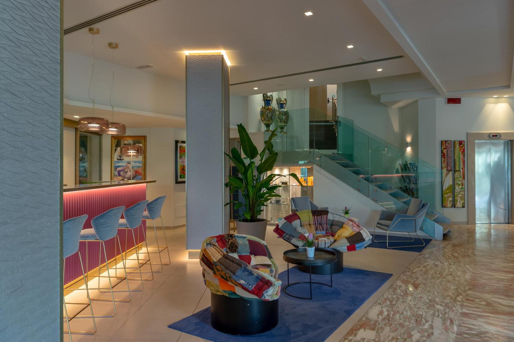 Olivi & Natural Hotel