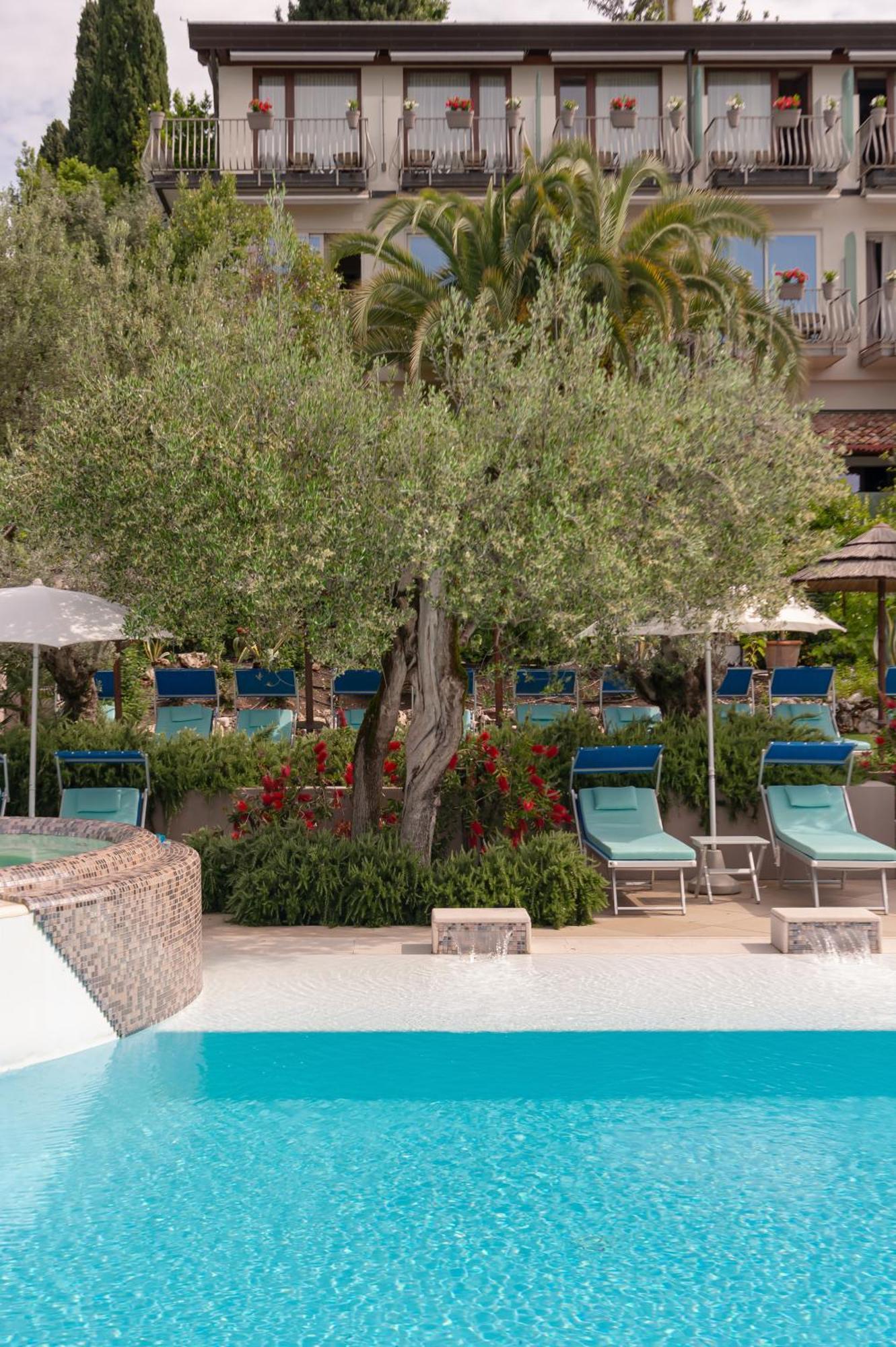 Olivi & Natural Hotel Sirmione