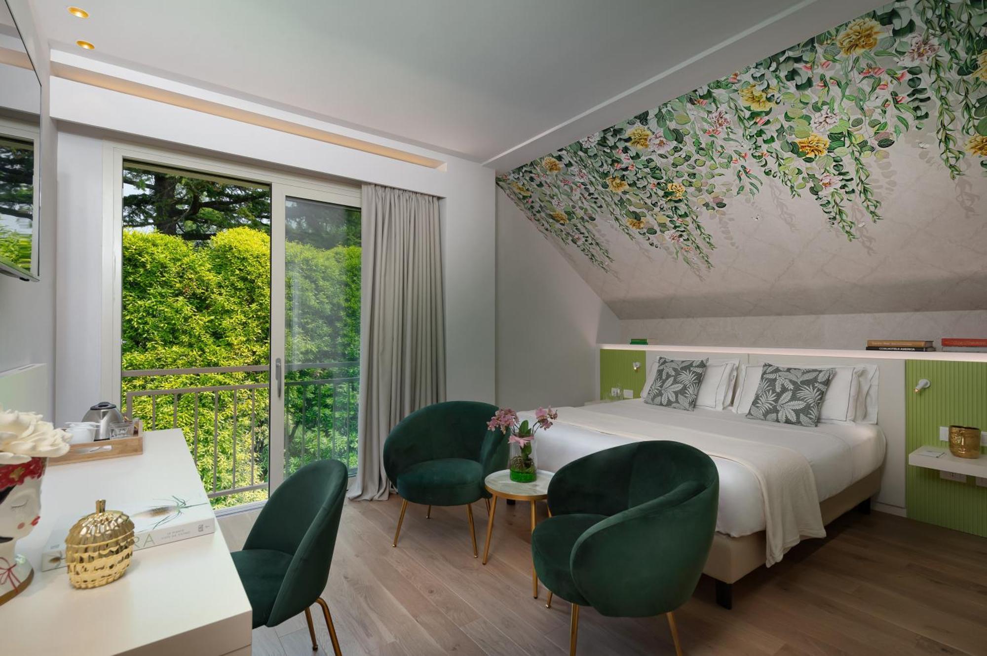 Olivi & Natural Hotel