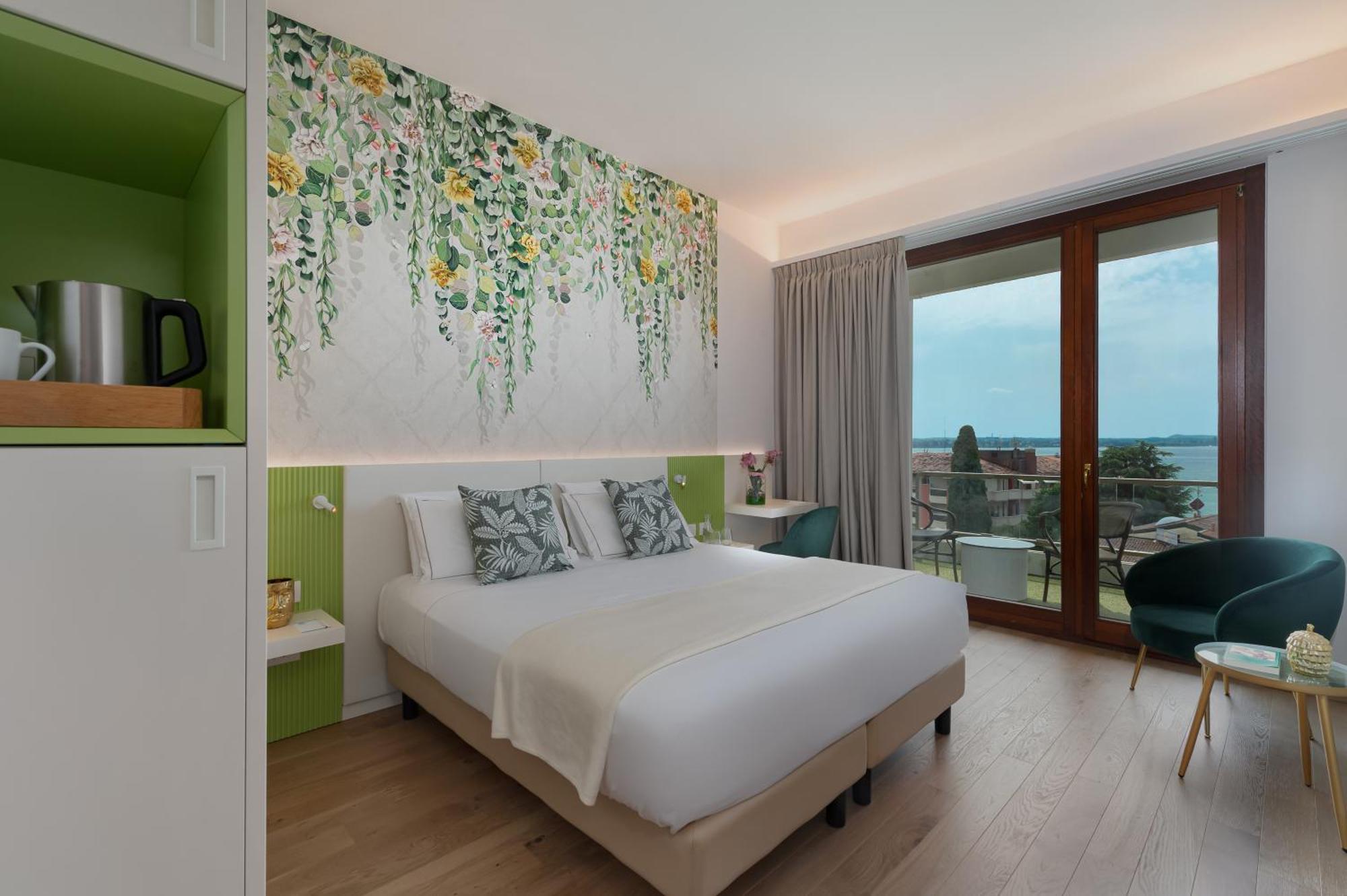 Hotel Olivi & Natural 4*