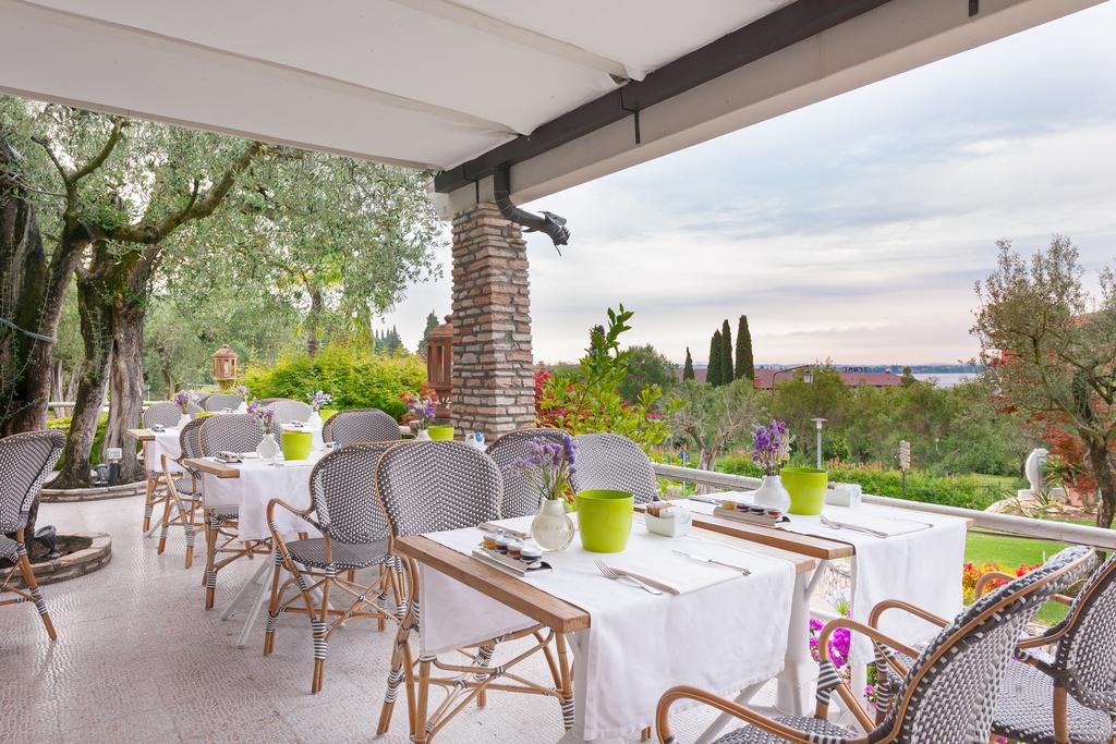 Hotel Olivi & Natural 4*