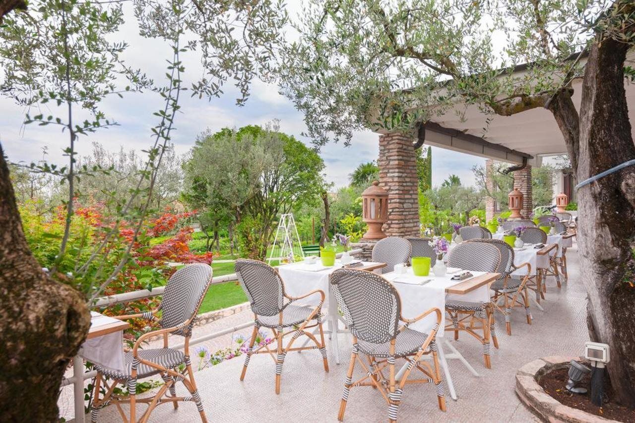 Olivi & Natural Hotel