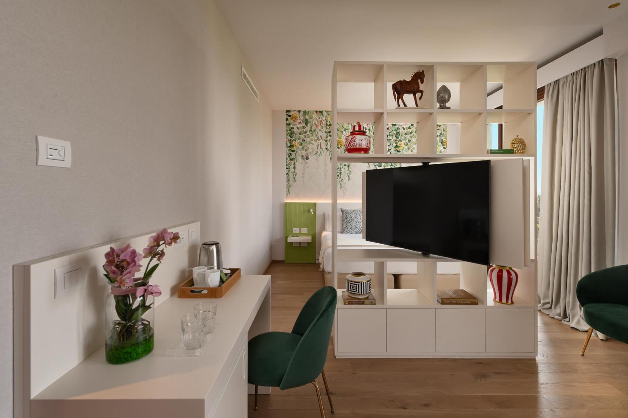 Hotel Olivi & Natural 4*
