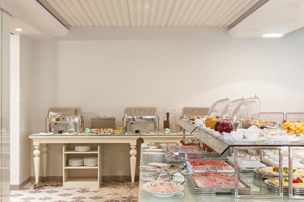 Olivi & Natural Hotel 4*